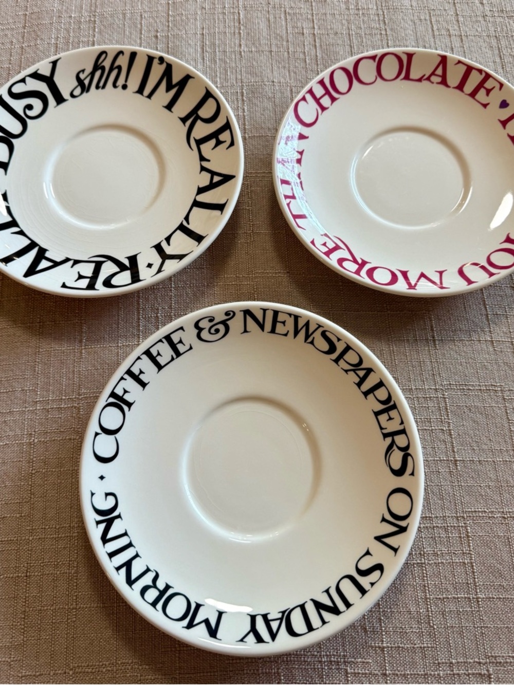 Emma Bridgewater Toast & Marmalade Love & Kisses coffee/tea saucers set of 3
